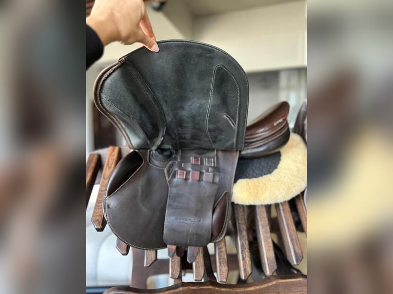 Siodło Erreplus JF, rozmiar 17”