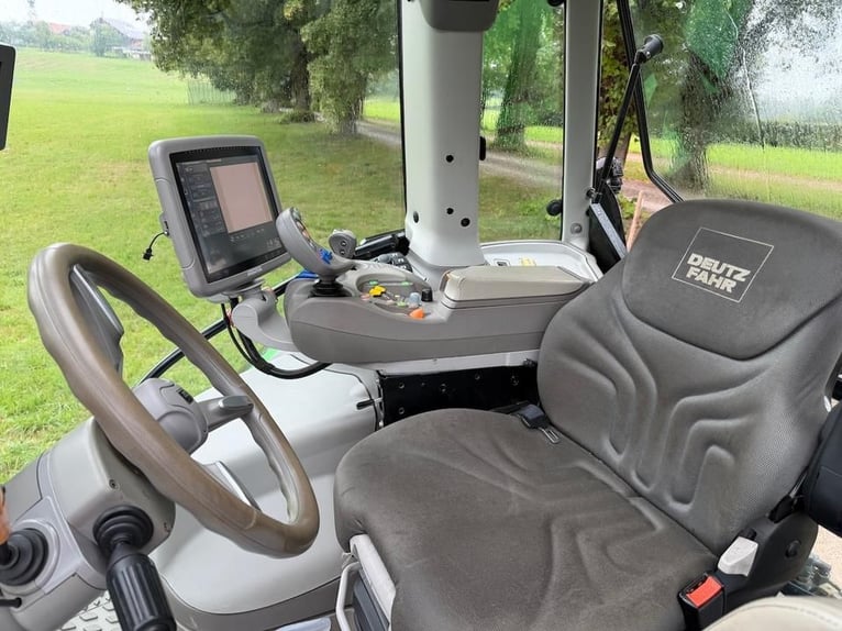 Ciągnik DEUTZ 7250 AGROTON TTV, 258 KM, z ładowaczem czołowym – TOP
