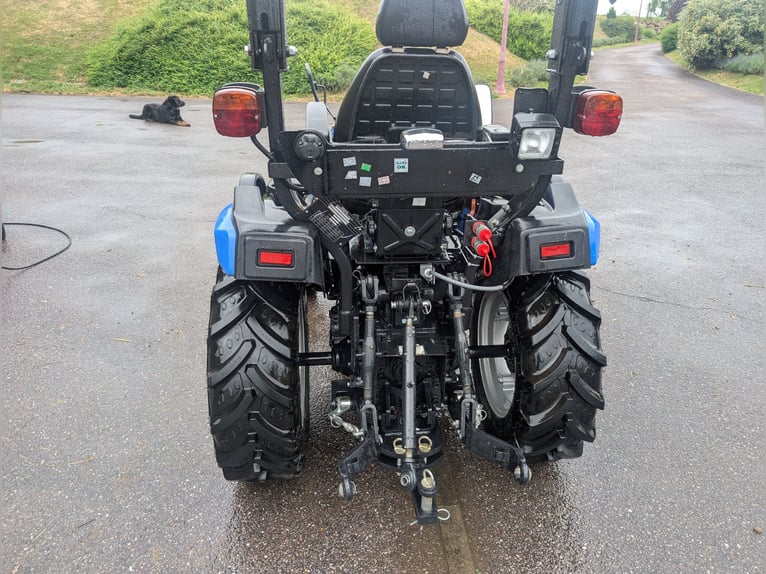 Traktor SOLIS
