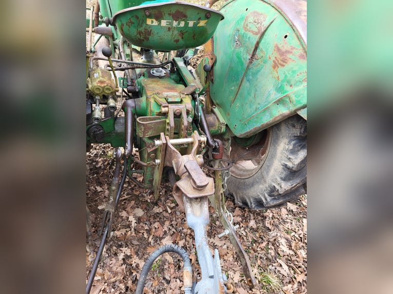 Traktor Deutz D 40.2 z tylną hydrauliką