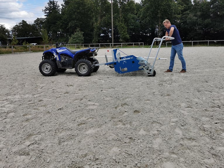 Reitplatzplaner Concept C1 AHK | Bahnplaner für Quad, Auto, Hoflader