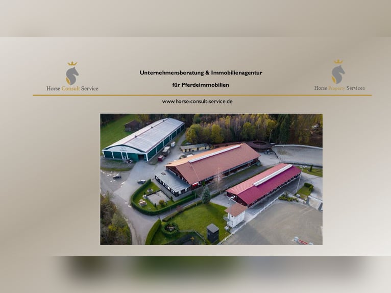 Ekskluzywny kompleks jeździecki w pobliżu Salzburga – doskonała infrastruktura na około 5 hektarach 