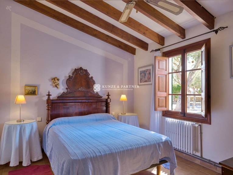 Mallorca: Landhotel 37 Hektar Land, alte Stallungen und Möglichkeit zur Pferdehaltung