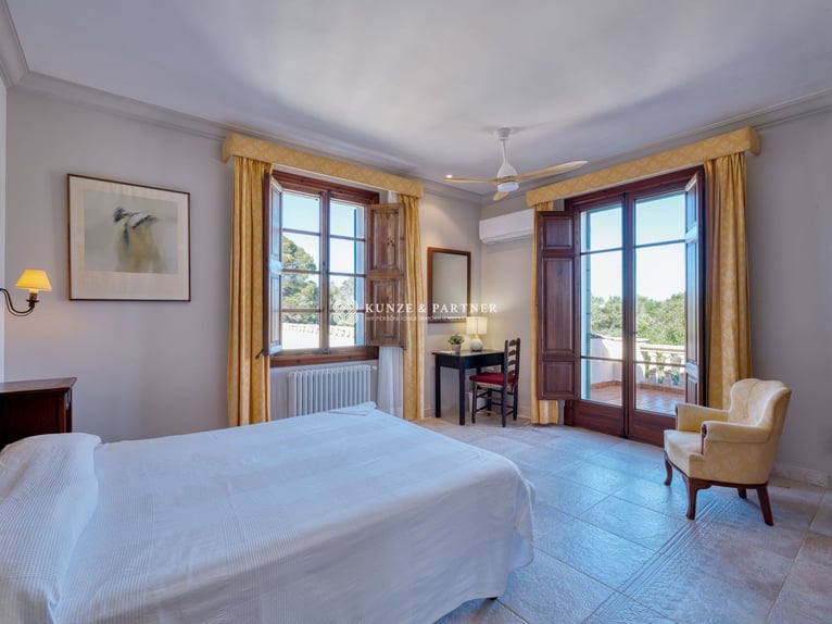 Mallorca: Landhotel 37 Hektar Land, alte Stallungen und Möglichkeit zur Pferdehaltung