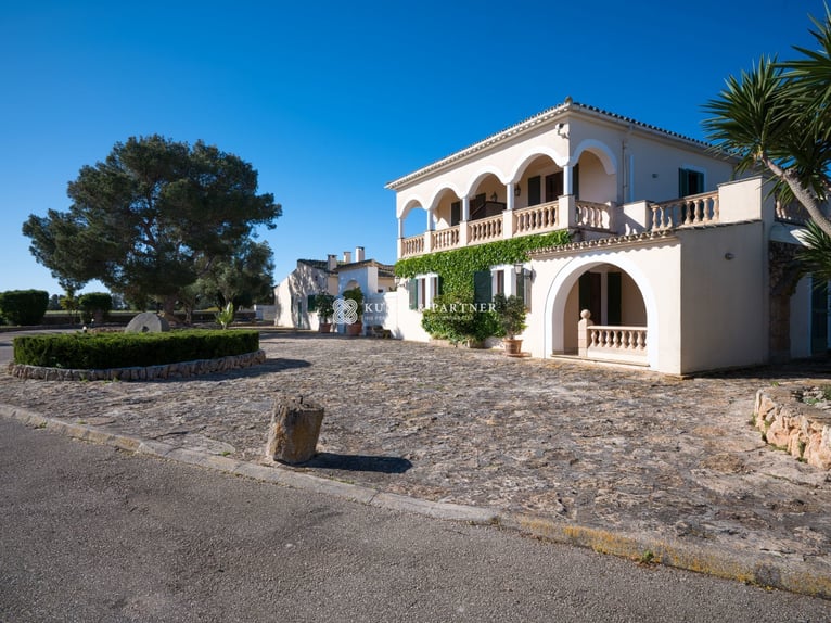 Mallorca: Landhotel 37 Hektar Land, alte Stallungen und Möglichkeit zur Pferdehaltung