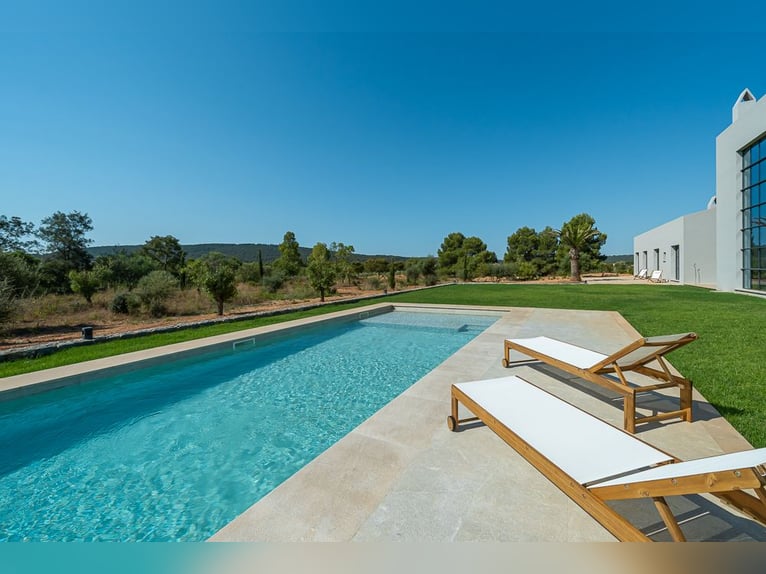Mallorca: Neubau-Finca mit tollem Blick - Pferdehaltung möglich