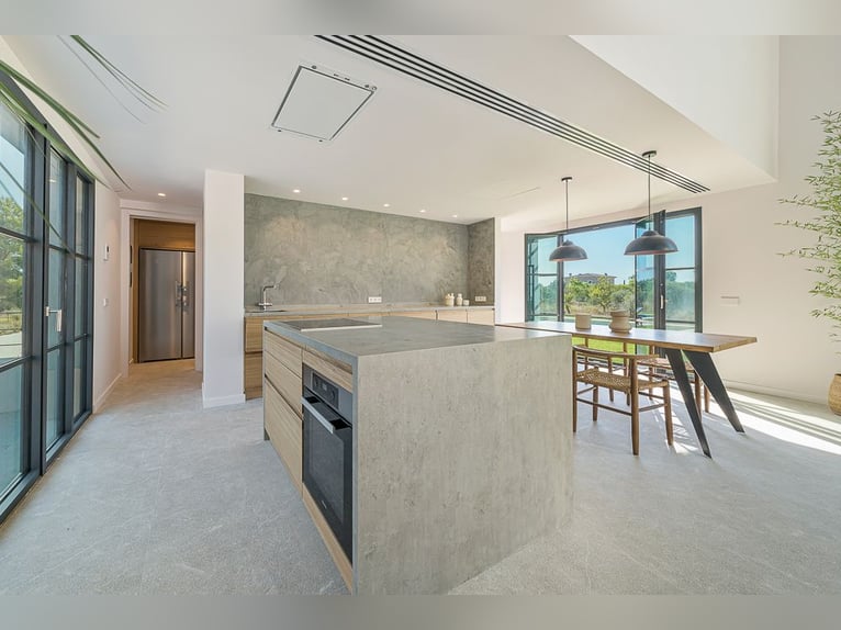 Mallorca: Neubau-Finca mit tollem Blick - Pferdehaltung möglich
