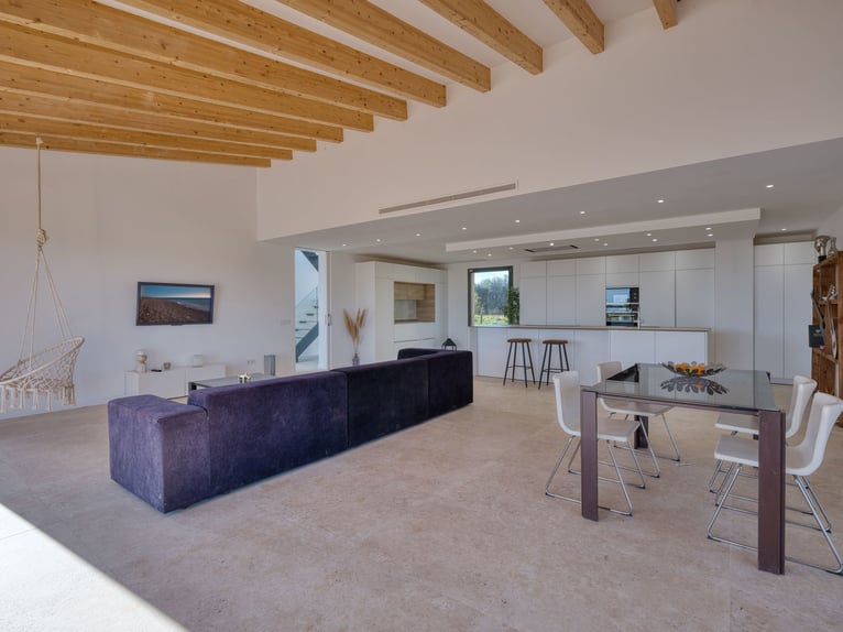 Mallorca: Neubaufinca mit Möglichkeit zu Pferdehaltung und Ferienvermietungslizenz
