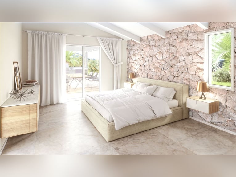 Mallorca: Schlüsselfertige Finca mit ca. 10 Hektar Land zur Pferdehaltung