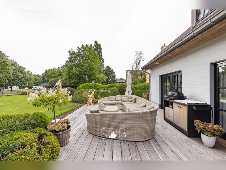 Piękna wiejska rezydencja z ogrodem rodzinnym i pastwiskami na 32 558 m² w Lochristi | Belgia