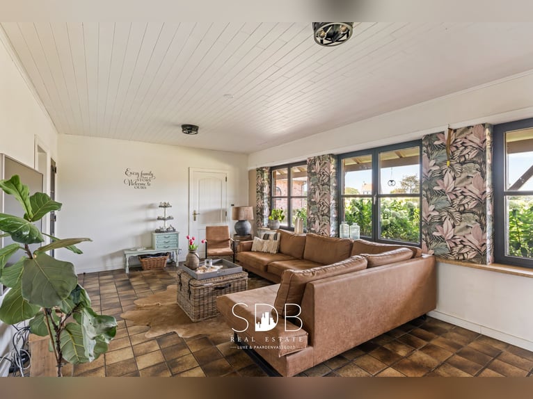 Piękny wiejski dom z obiektem hippicznym na powierzchni 25 910 m² w Antwerpii | Belgia