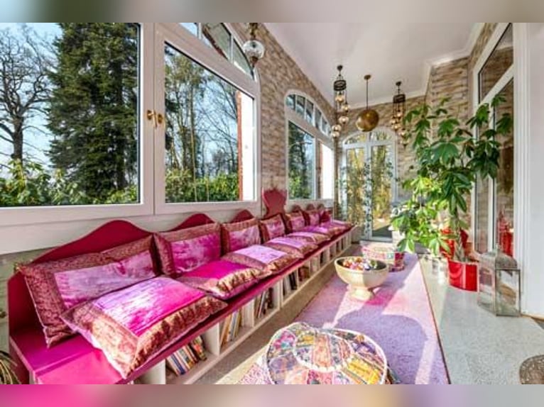 Ref2524DJ Niedersachsen, Altenmedingen - luxuriöse Landhausvilla mit Pferdestall 
