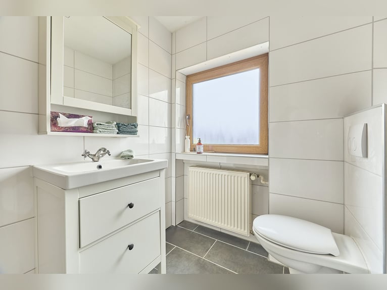 Sprzedam ośrodek jeździecki w Saarlandzie, niedaleko St. Wendel, położony w malowniczej, odosobnione