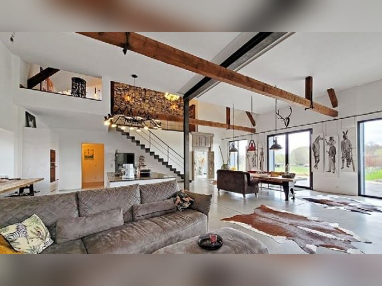 Traumhafter Vierkanthof mit ca. 4,2 ha Nähe Düsseldorf