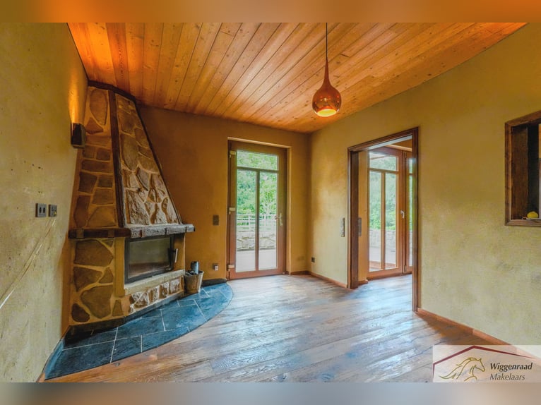 Unikat zaprojektowany z dbałością o architekturę, zapewniający komfort i dobre samopoczucie | Stajni