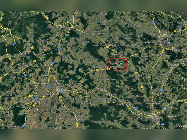 Urokliwa posiadłość wiejska z domem mieszkalnym i stajniami w Unterfranken