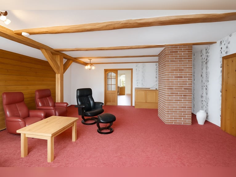 Wohnen, Arbeiten & Natur – historischer Hof mit 250 m² Wohnfläche und eigenem Waldstück