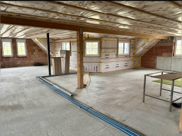 Zadbany kompleks jeździecki na 5000 m², z piaskownią i widokiem na Alpy | w pobliżu Szwajcarii | duż