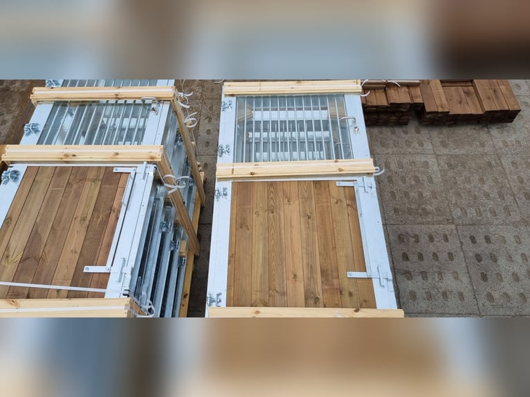 Stalltüren kaufen - Boxentüren & Paddocktüren in höchster Qualität, auch als Schiebetüren