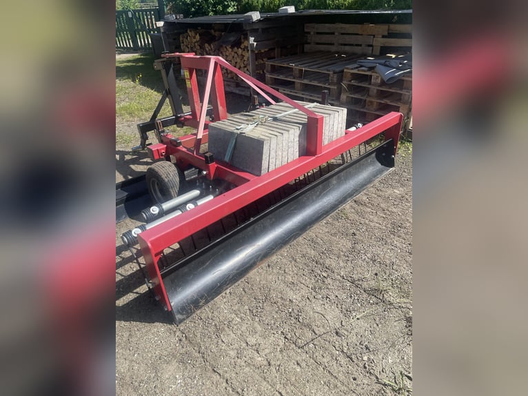 Planer torowy IAT Profi HS 2200 HP