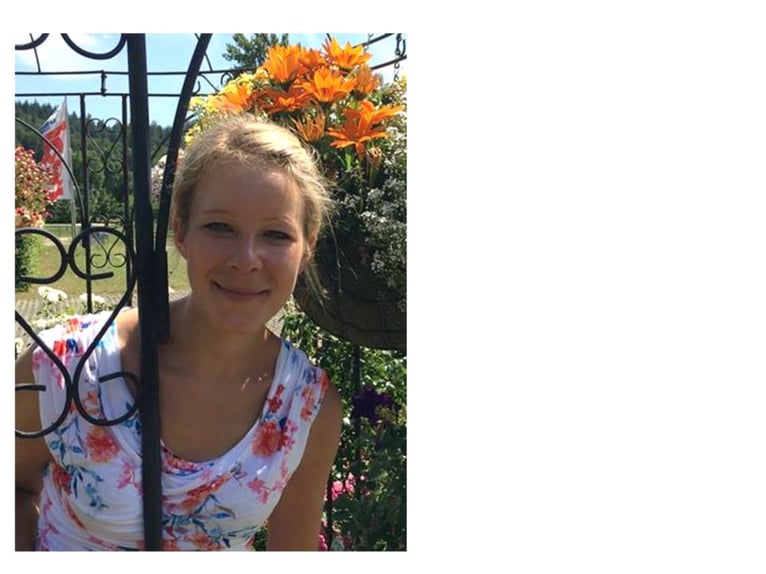 Praca na ziemi, lekcje jazdy konnej oraz opieka nad koniem