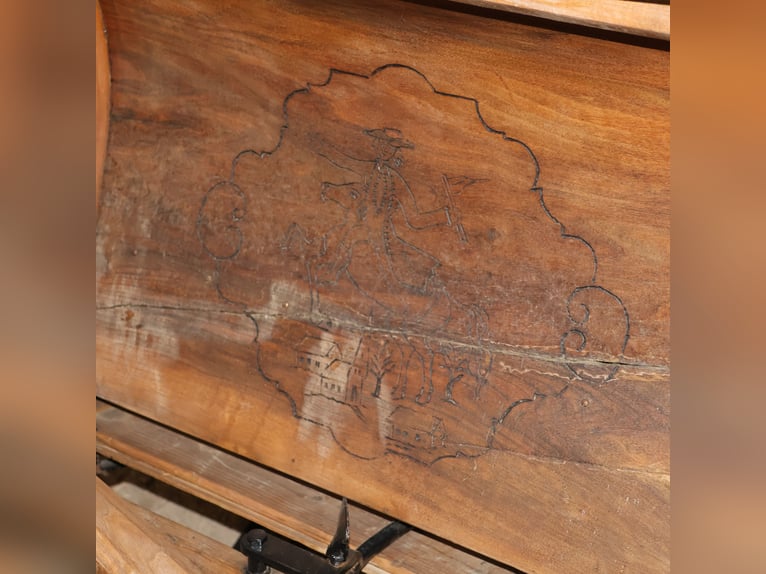 Carrozza antica per cavalli, carrozza, decorazione storica, retrò