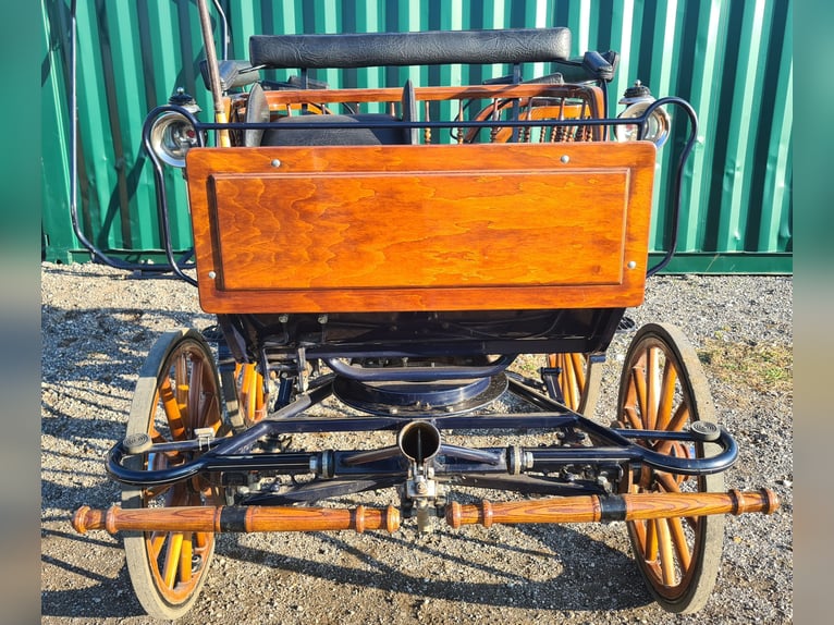 Original Linzer Wagonette ein-, zweispännig