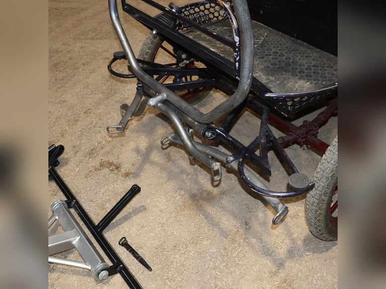 Kühnle Wagonette Kleinpferde Ein/Zweispänner Kutsche