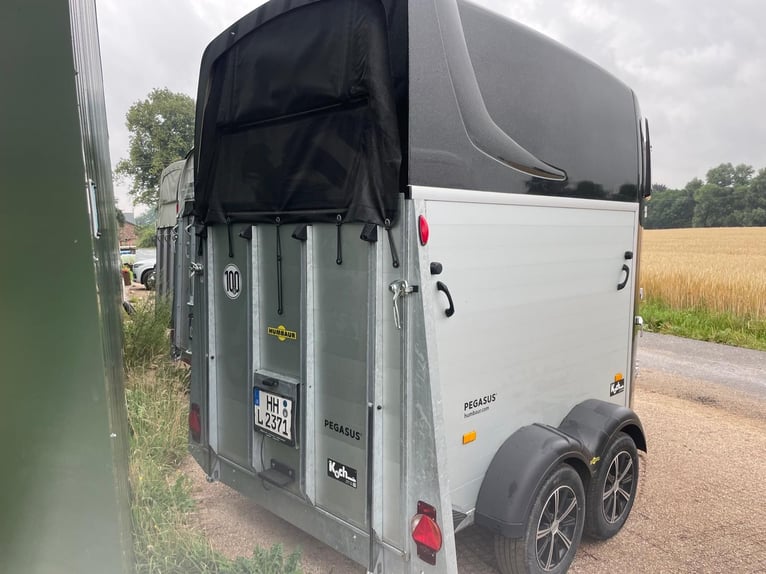 Carrello per trasporto animali Humbaur Pegasus
