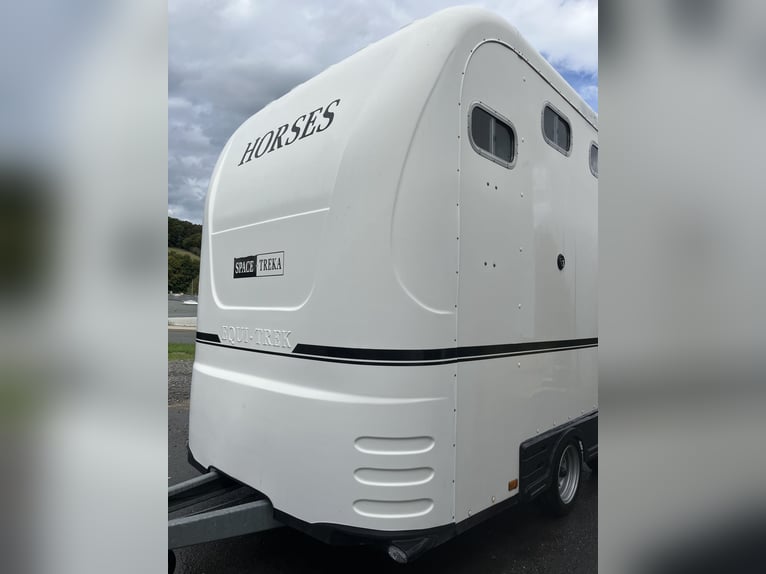 Equitrek Treka L
