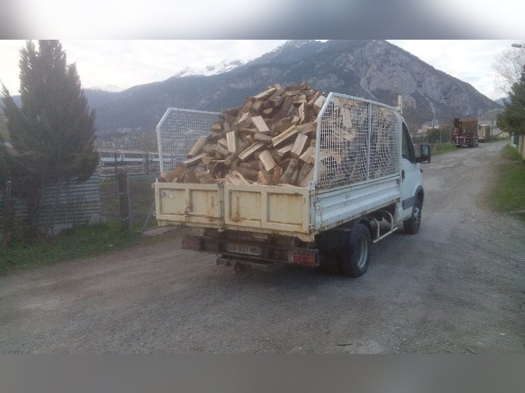 Bois de chauffage bien sec