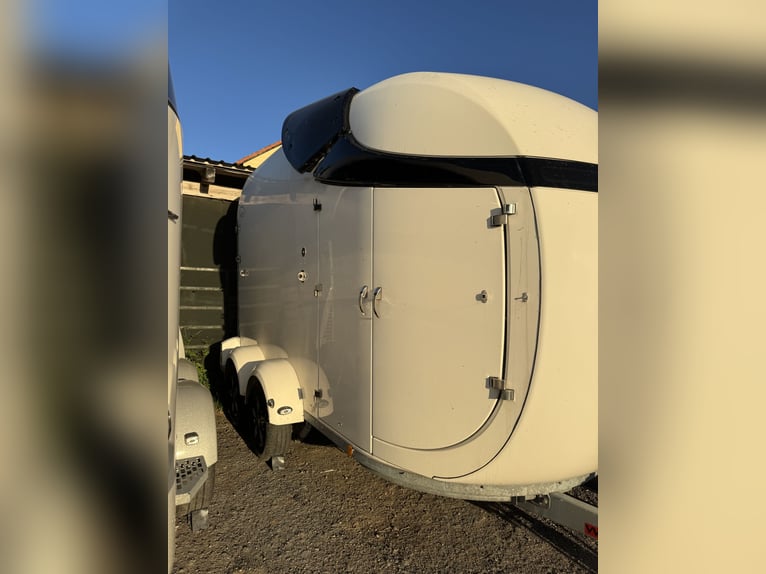 Carrello traino Böckmann Neo L SR-WCF - Anno 2021 - in ottime condizioni