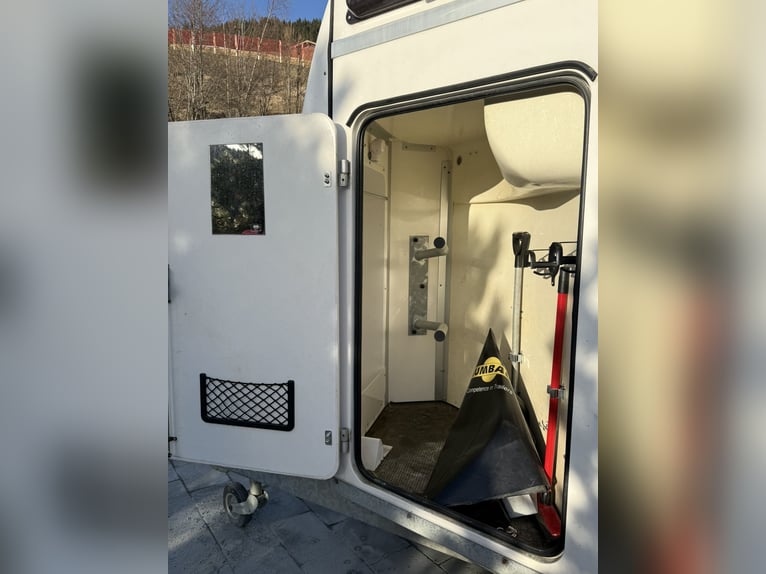 Humbaur Zephir AERO Carrello per 2 cavalli