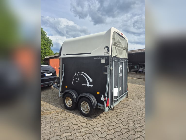 Carrozza per il trasporto di 2 cavalli Cheval Liberte