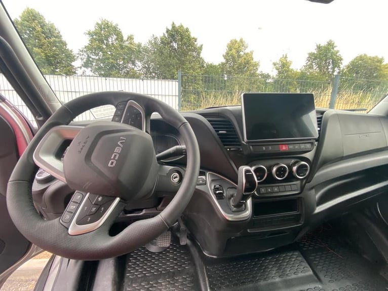 Iveco Trasporto Cavalli 2-3 Cavalli, Veicolo Nuovo