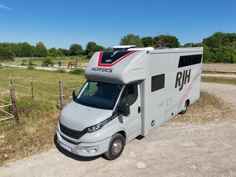 IVECO Daily RJH Sport Pro H3 Pferdetransporter Wohnkabine LKW TOP NEUWERTIG