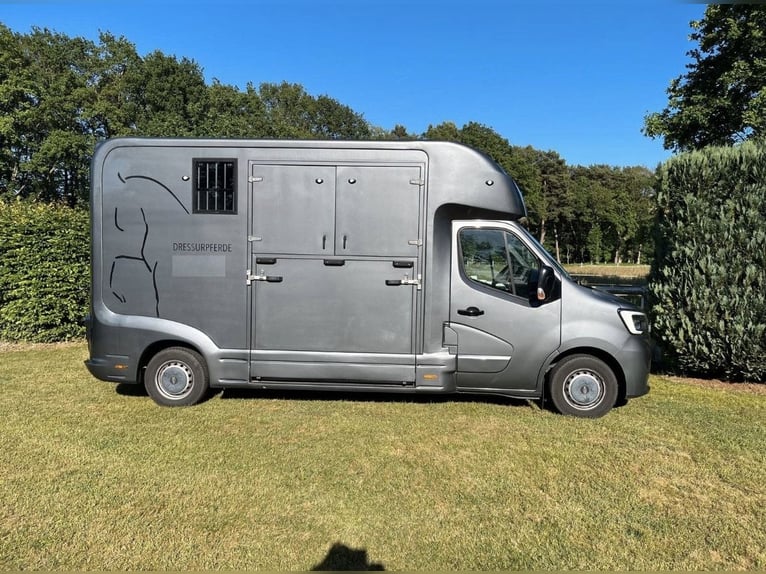 Renault Master Equita veicolo di trasporto di alta qualità