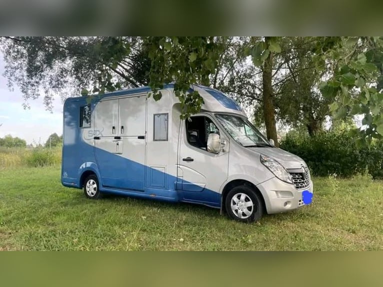 VL STX cambio automatico / 5 posti / 2017 / Renault Master