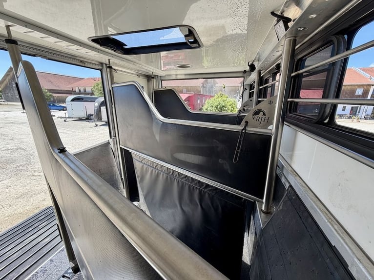 IVECO Daily RJH Sport Pro H3 Trasporto cavalli con living, 3 posti, cambio automatico, bagno, doccia