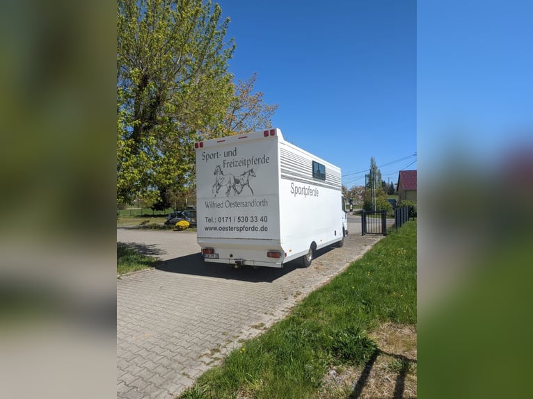 Mercedes Atego 817