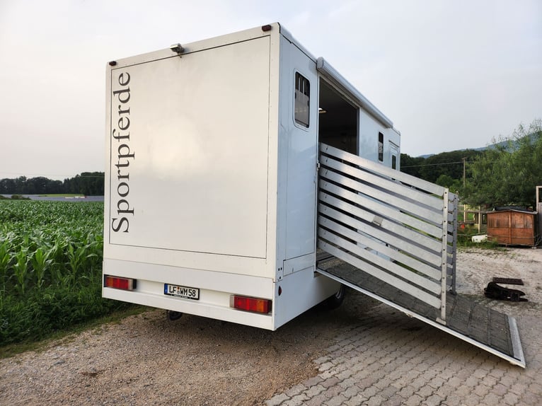 Pferde lkw 7,5 to MAN L2000 