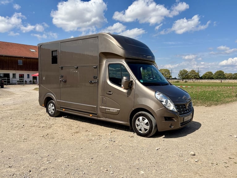 Renault Roelofsen Parados, trasporto 2 cavalli, con cambio automatico, revisione TÜV appena effettua