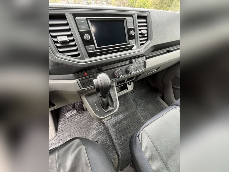 Trasporto cavalli MAN TGE 3.180 automatico, 3,5 tonnellate, furgone per trasporto cavalli