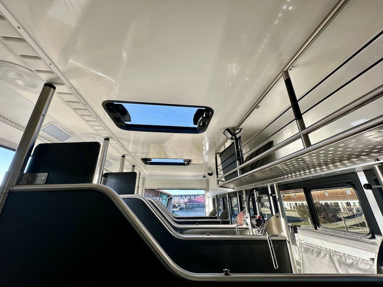 Mercedes-Benz Actros 2545 RJH Exclusive H6 camion trasporto cavalli nuovo e disponibile immediatamen