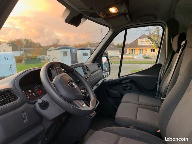 Vendo Renault Master 150 CV