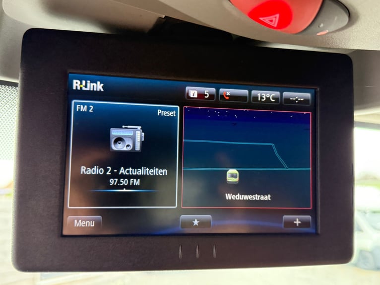 Trasportatore di cavalli Renault Primero