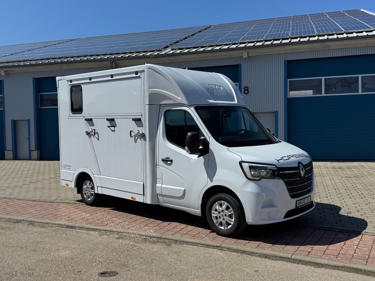 Trasporto cavalli Renault, 3,5 ton, climatizzato, veicolo nuovo, peso totale 2290 kg, trasporto anim