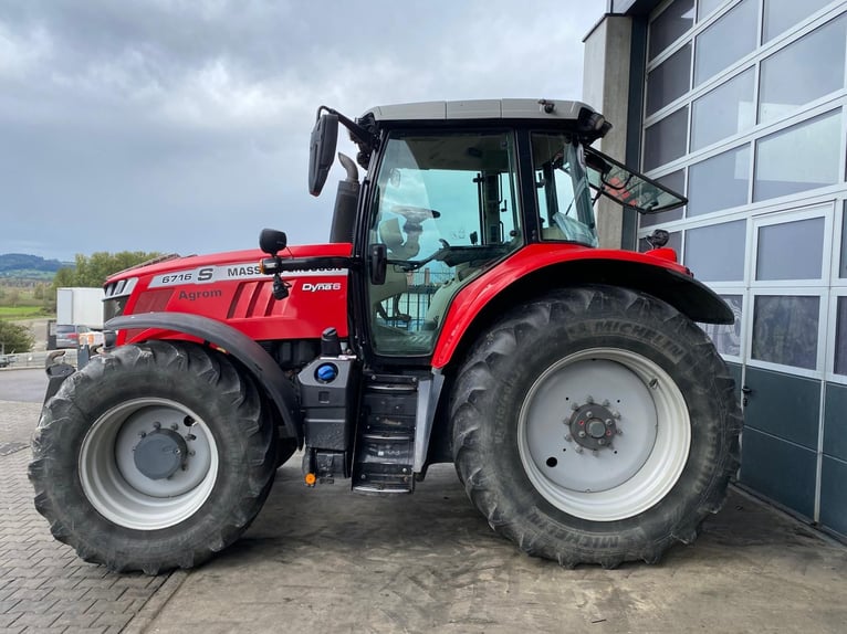 Massey Ferguson 6716S Dyna-6 MF 6716S