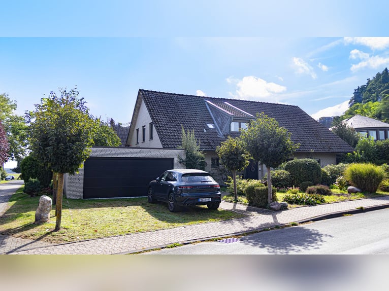 Casa con scuderia e pascoli a Hamminkeln-Brünen