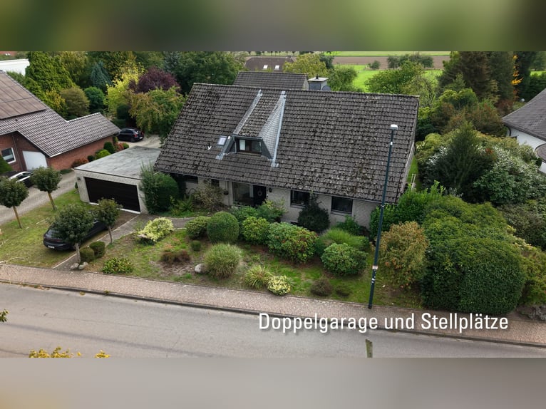 Casa con scuderia e pascoli a Hamminkeln-Brünen